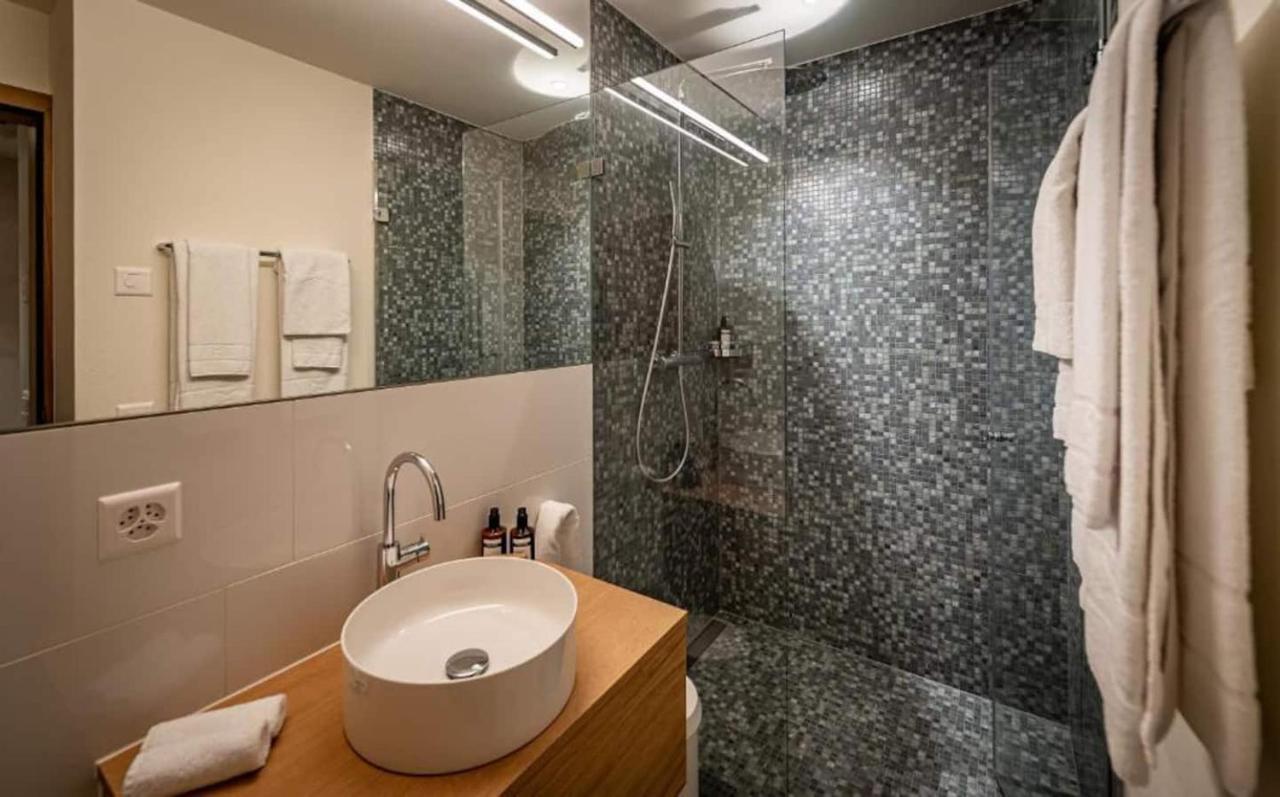 Ferienwohnung 3,5 Zimmer Direkt An Ski- Und Bikepiste Flims Extérieur photo