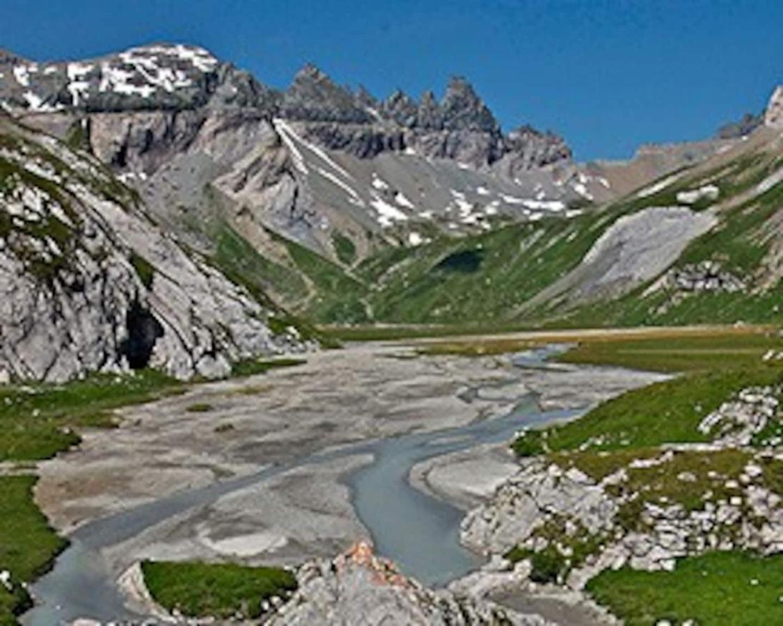 Ferienwohnung 3,5 Zimmer Direkt An Ski- Und Bikepiste Flims Extérieur photo
