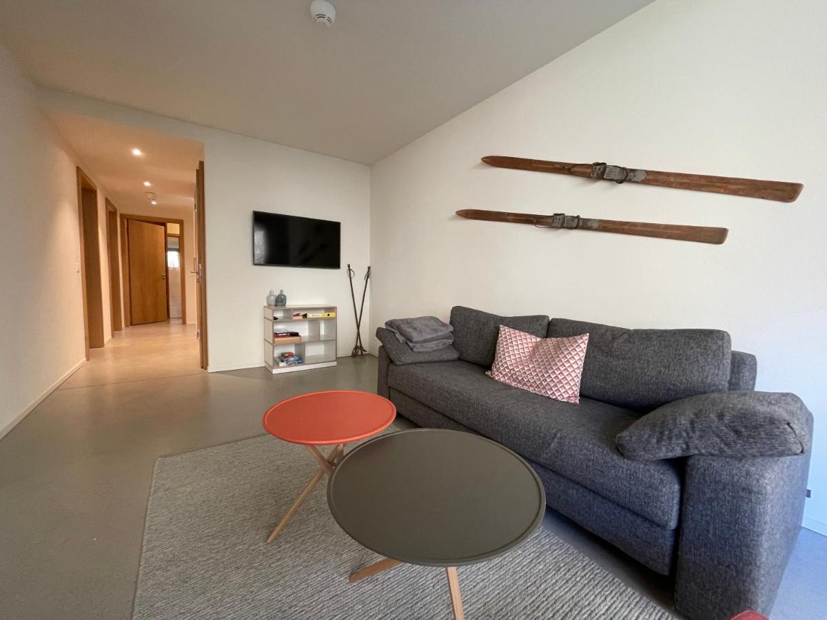 Ferienwohnung 3,5 Zimmer Direkt An Ski- Und Bikepiste Flims Extérieur photo